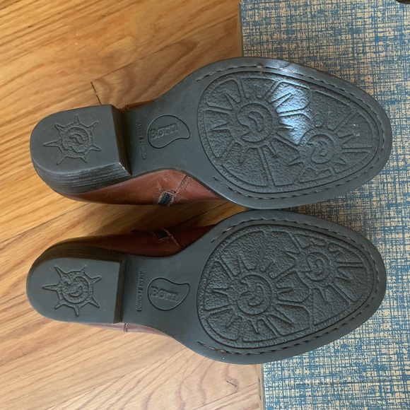 Born “Carmel” Ankle Booties - Picture 6 of 6